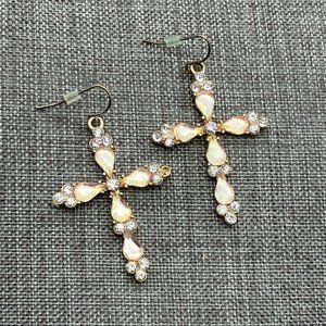 FOREVER 21 Earrings Pierced Cross Dangle Peach Pink Rhinestone Gold Barbie Glam